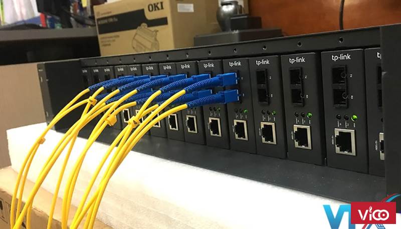 Bộ nguồn tập trung converter TPLink TLMC1400