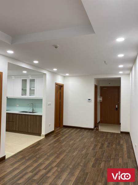 Chính chủ bán 2 ngủ goldmark city 78m2 Giá 2,1 tỷ LH 0984175806