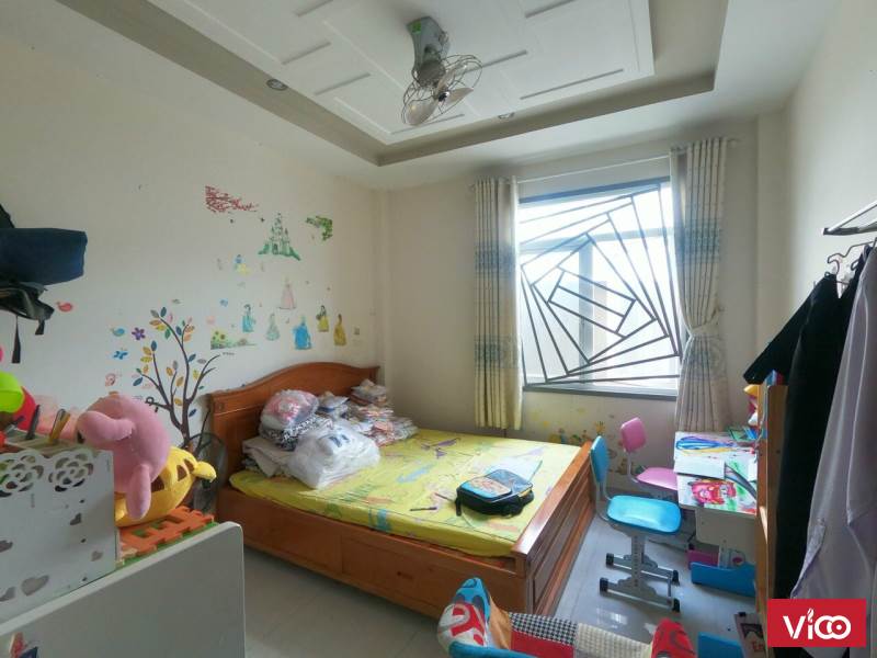 Cho thuê nhà Đường 49B Thảo Điền, 3.5x18, 1T, 2L, 3 phòng ngủ, 3 toilet, full nội thất. Giá