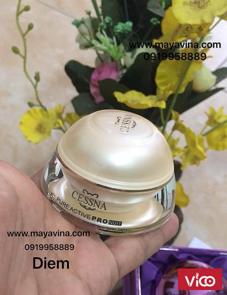Kem Cessna Trắng Dưỡng Trắng Da Giữ Ẩm, chống nắng