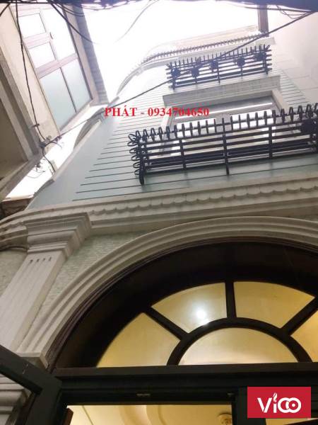 Bán nhà gần khu phố Tây Bùi Viện giá cực shock!