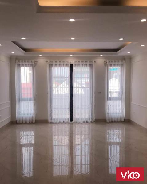 Bán Gấp nhà mặt phố Yết Kiêu. DT 90m. mt 5m, thông sàn. 9 tầng thang máy. giá 40 tỷ.