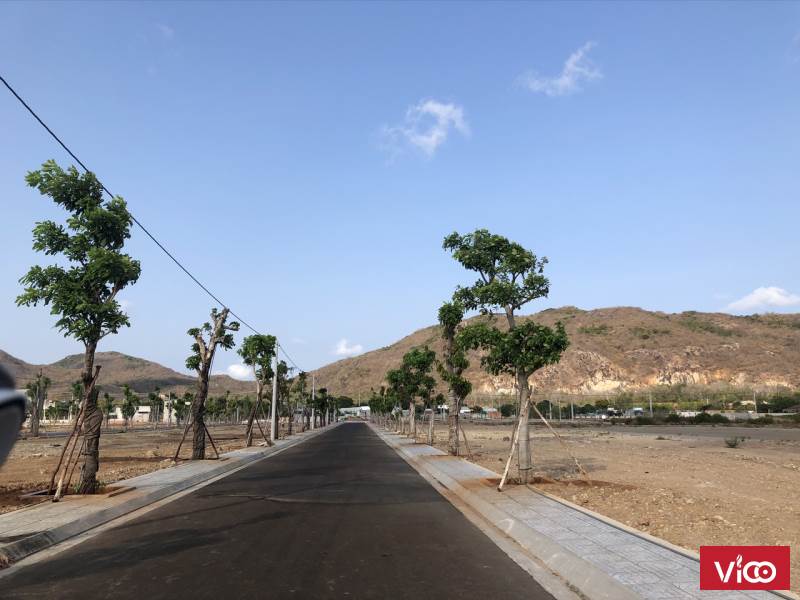 Bán đất thổ cư gần biển Long Hải, đường lớn, thuận tiện kinh doanh. LH 0909530038