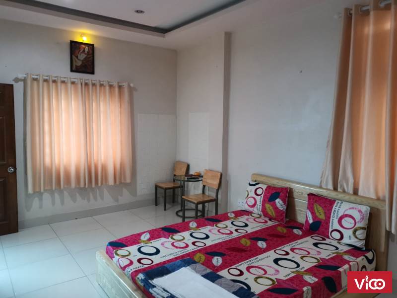 Cho thuê Khách Sạn Quận Bình Tân 30 phòng. Thuê 50Tr/tháng