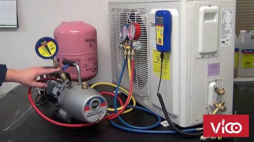 Bơm gas máy lạnh tại nhà Cơ điện lạnh Cao Vĩ