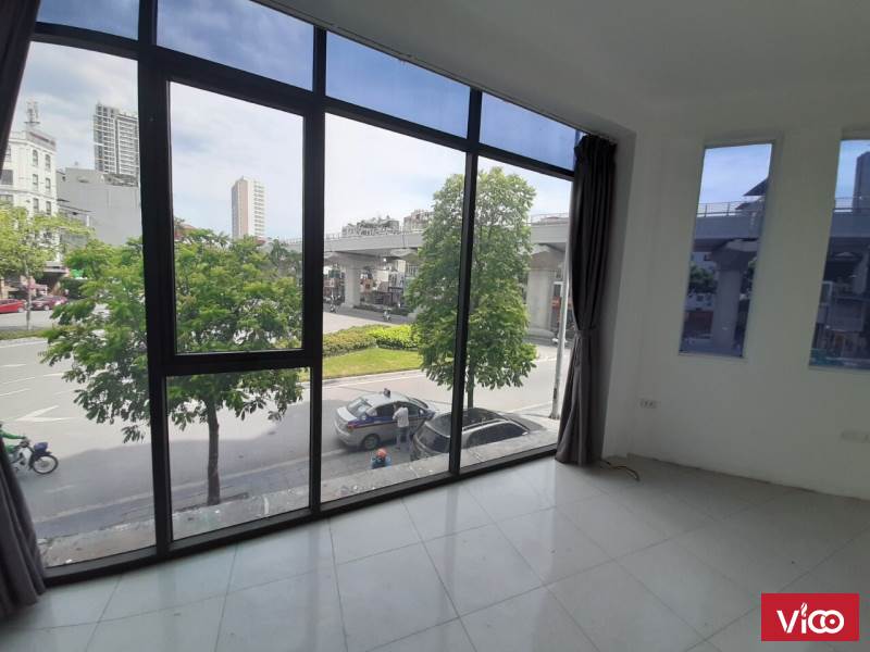 Cho thuê mặt bằng chân đế toà chung cư 90 nguyễn tuân thanh xuân hà nôi