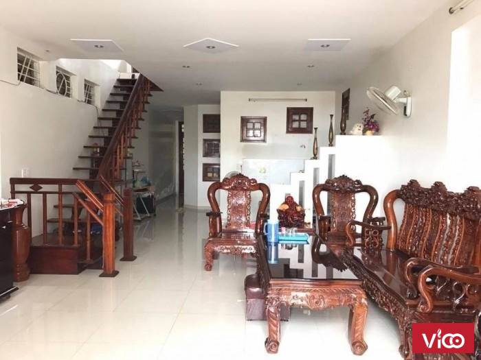 Bán nhà Núi Trúc 66m 5 tầng, 3 mặt thoáng, có sân, ngõ rộng chỉ 6 tỷ