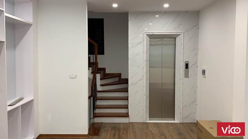 Bán nhà Đống Đa, Vũ Ngọc Phan, 46m2, 6 tầng, thang máy ,ô tô tránh 5m.