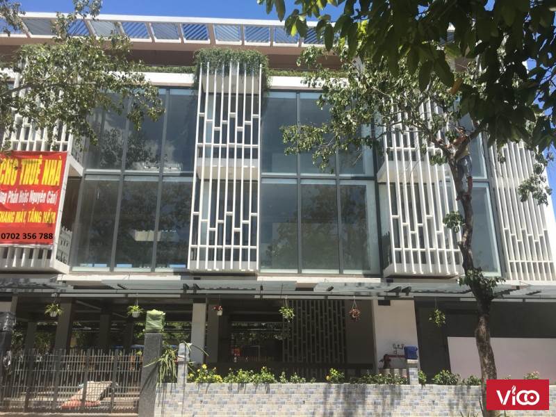 Cho Thuê Tòa Nhà Văn Phòng DTSD 1762m2 Ngay Võ Chí Công