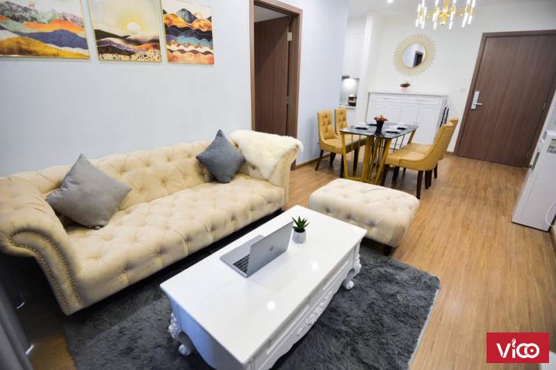 Do có nhu cầu chuyển sang căn to hơn nên gia đình tôi muốn bán lại căn 1PN bên Park Premium 2,3 tỷ