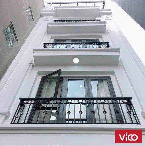 Bán Nhà Nguyễn Văn Linh, Long Biên ngõ ô tô 40m lô góc 5 tầng siêu đẹp.