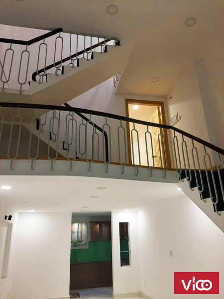 Bán nhanh NHÀ Thành Thái Quận 10, 42 m2, (4.2x10)m, 3 tầng, giá chỉ 5.4 tỷ (còn TL)