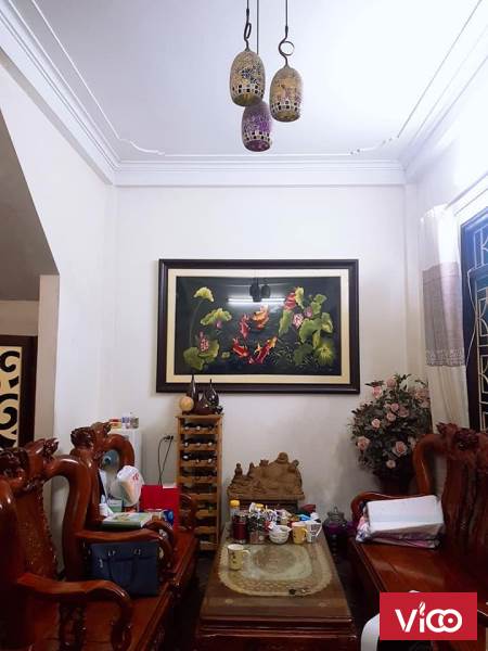 Nhà CC cần bán phố Xuân ThủyDT 35m24 tầngmt 5,8m giá 3,3 tỷ