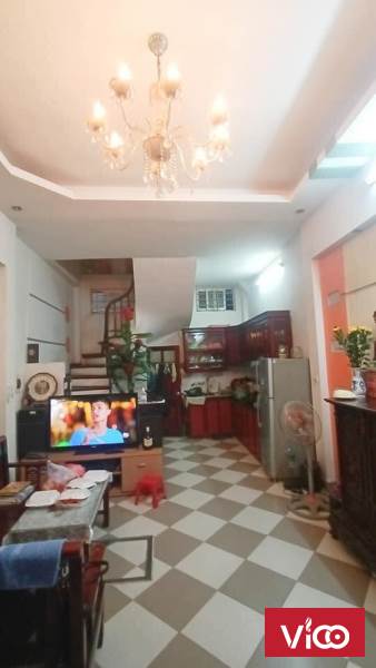 Nhà Đẹp Giá Bình Dân chỉ 3.6T có ngay MỘT trệt NĂM lầuTrung Tâm đường Chùa Láng/Đống ĐaHà Nội