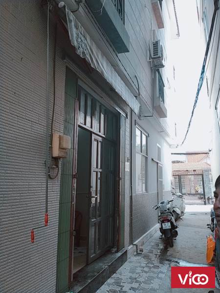 Cần bán gấp bán nhà phố 1 trệt 2 lầu 2,2 tỷTL Phước Kiển Nhà Bè