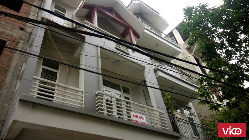 Bán nhà ngõ 40 Xuân La, diện tích 70m2, đang cho thuê