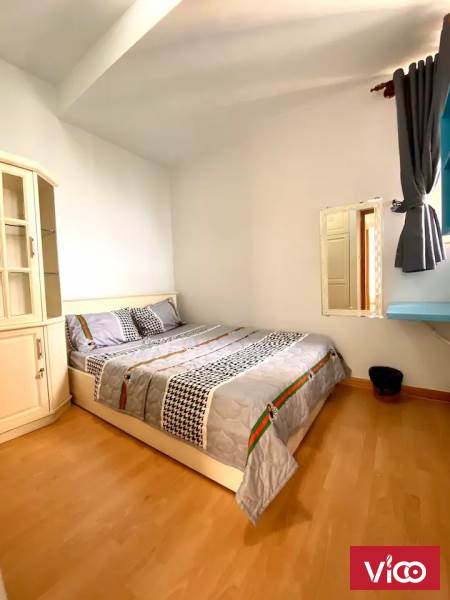 Bán Căn Hộ 2 Phòng Ngủ Saigon Pearl giá chỉ 4.1 tỷ, Full Nội Thất. Gọi ngay Phú 0931525177.
