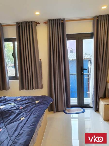 Cần bán nhà 3 tầng đường Lý Thái Tổ 53m2, giá 5.5 tỷ