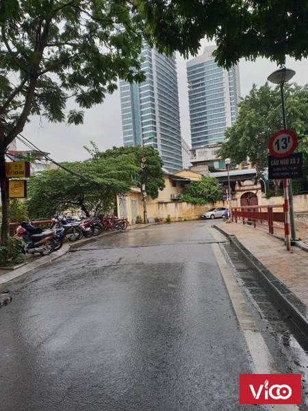 Bán nhà Ngõ ô tô Kim Mã,Ba Đình, kinh doanh, giá Siêu tốt, 28m, mặt tiền 3,4m, giá 3,4 tỉ