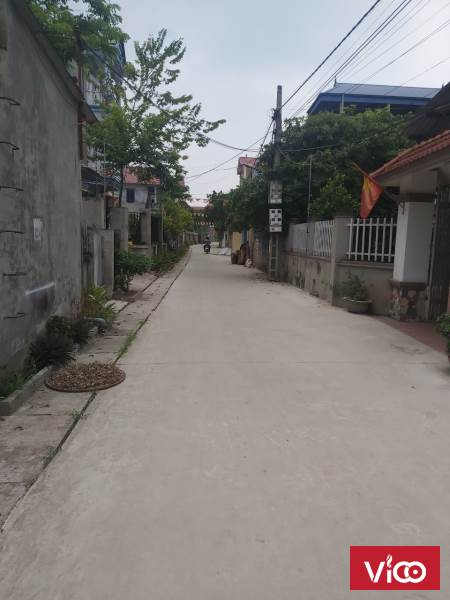 96m2 mặt tiền 4m,kcn nội bài 200m,giá 10tr bao sổ
