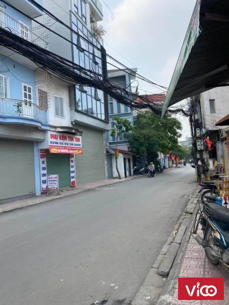 Bán đất mặt phố Gia Quất, Long Biên 100m2 giá 7.9tỷ. Kinh doanh ,vỉa hè. Mã số 3008A6.