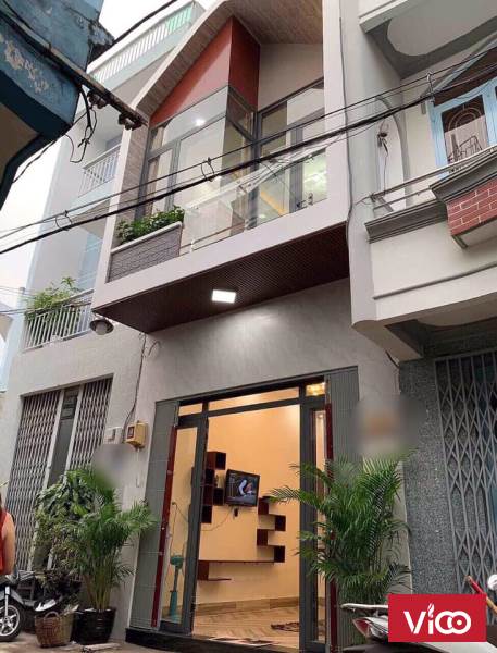 Bán gấp nhà đẹp Nguyễn Chí Thanh, Quận 10, tặng nội thất cao cấp chỉ với giá 2,6 tỷ