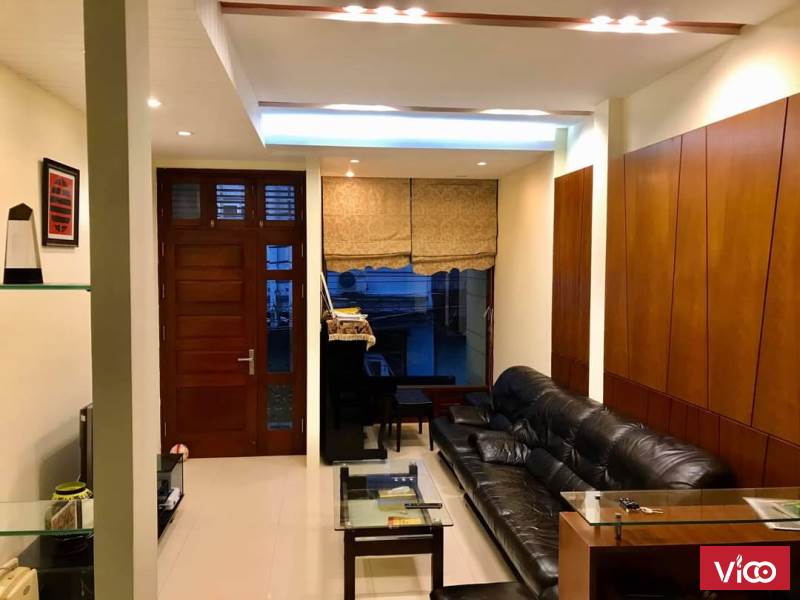 BÁN NHÀ LẠC LONG QUÂN 45M2 GẦN HỒ TÂY OTO TRÁNH CHỈ 3. TỶ