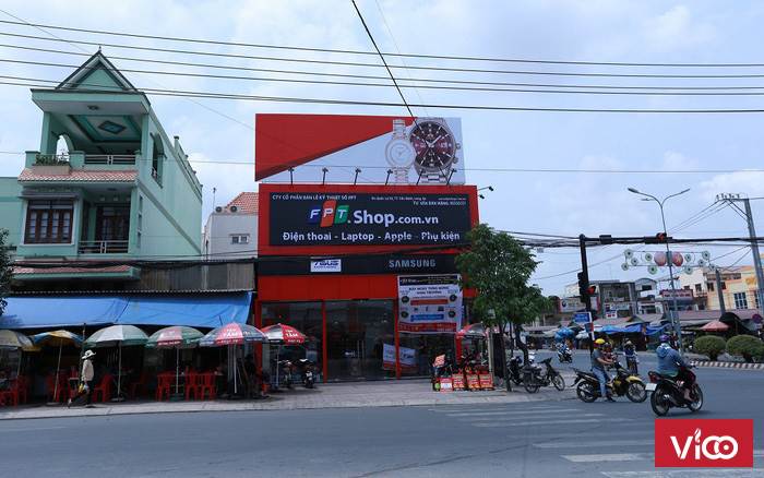 Bán đất mặt tiền chợ, ngay trung tâm hành chính, cách quốc lộ 50 chỉ 20m. Diện tích 80m2. Sổ đỏ