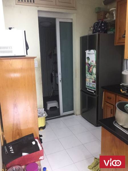 Bán căn phòng tập thể phố Hoàng Ngọc Phách, Đống Đa, 44m2, tầng 5, chỉ 1,9 tỷ
