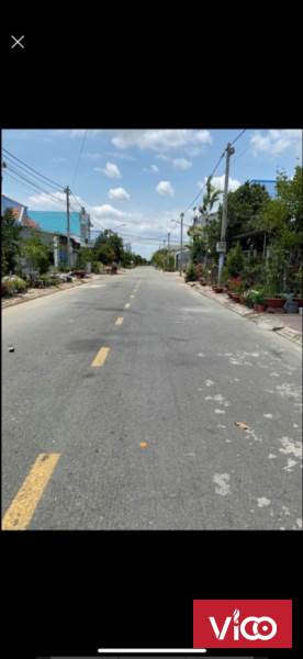 nhà thị trấn cần giuộc