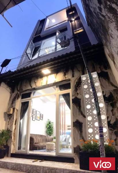 Phát tài bán tháo mua nhà mới 52m2 Cách Mạng Tháng 8, 3 tầng giá nhĩnh 6 tỷ 5