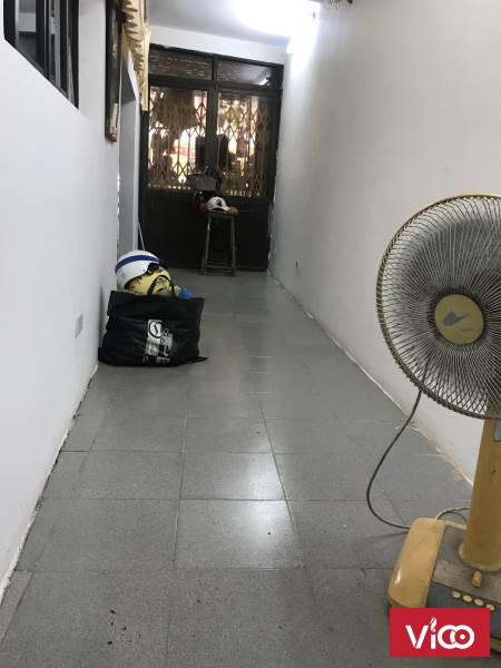 Cho thuê cửa hàng diện tích 15 m2 số 121 Lê Duẩn ( đối diện ga Hà Nội)