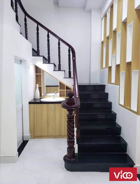 Bán Nhà Bà Hạt Quận 10. 40m2 3 tầng Mới ở ngay chỉ 4 tỉ 3. LH 0909192966