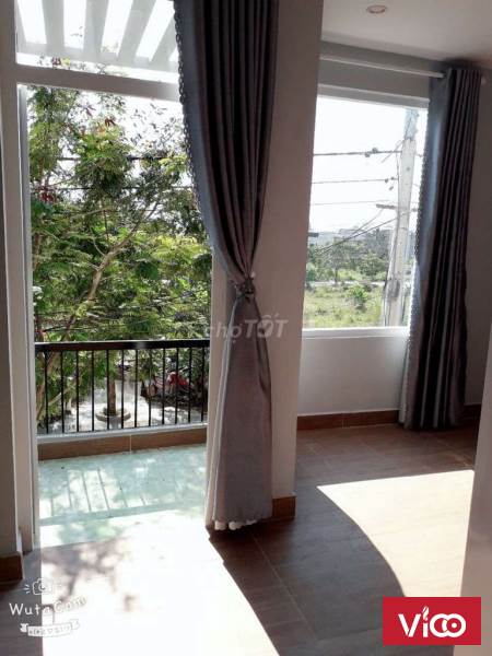 Cho thuê căn hộ mini Gần đại học kinh tế.