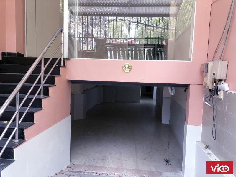 Cho thuê nhà MT hẻm lớn Trần Thiện Chánh P12 Q10