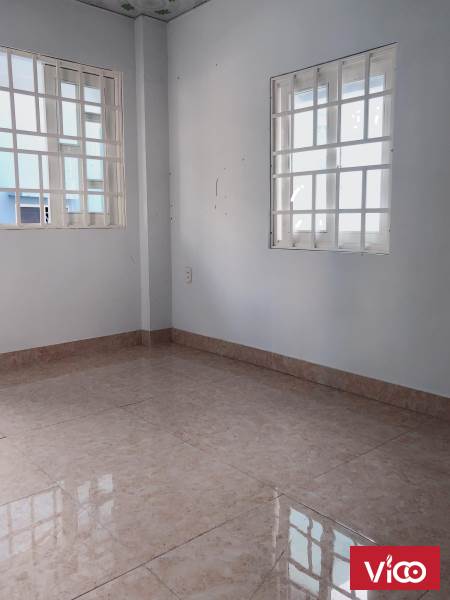 Quận 10 chỉ 4 tỷ 40m2 Cách Mạng Tháng 8 Phường 13 xe hơi vi vu