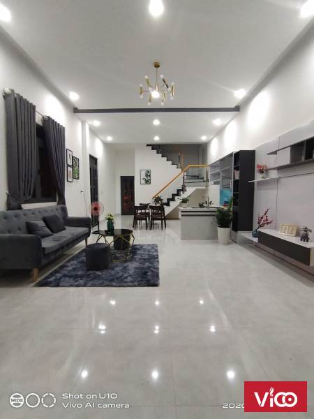 Bán nhà 1 trệt 2 lầu ngay trung tâm thành phố Thủ Dầu Một giá 1ty85 nhận sổ bao sang tên