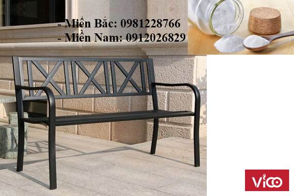 Làm thế nào để xóa vết rỉ sét trên ghế sắt công viên ngoài trời