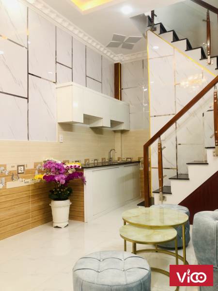 Chỉ 1,65 tỷ,Nhà mới đẹp Dt 4mx8m,3 tầng ,2 Pn lớn,3 WC,cách Phú Mỹ Hưng 5 phút