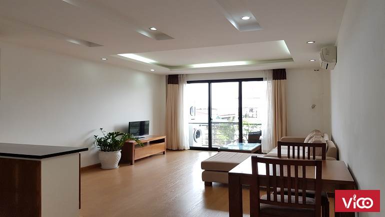 ID 765 Cho thuê căn hộ dịch vụ tại Văn Cao, Ba Đình, 70m2, 1PN, ban công, đủ đồ