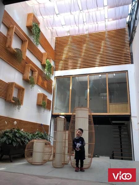 Cho thuê nhà nguyên căn phố Hàng Gà, Hoàn Kiếm, Hà Nội, giá hấp dẫn