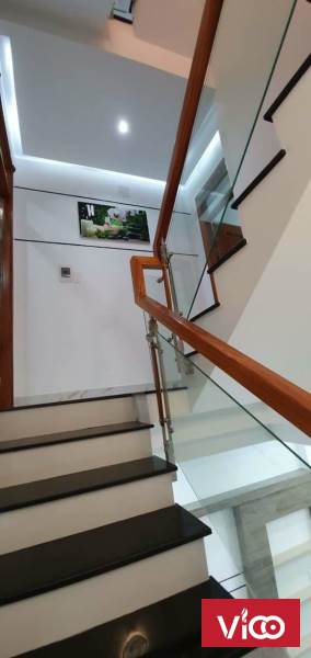 Bán nhà đường Bùi Thế Mỹ, 2m ra mặt tiền, ô tô vào nhà