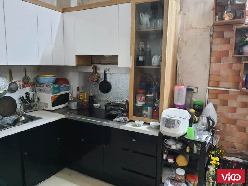 Nhà 4 tầng Ngọc Khánh diện tích 38m2 mặt tiền 4,6m đường thoáng rộng giá 3,25 tỷ.
