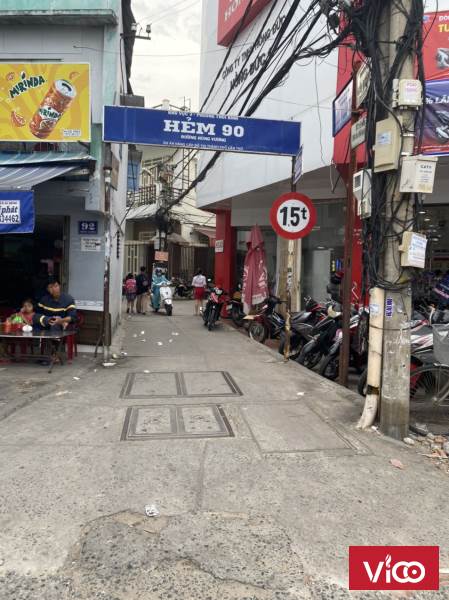 Bán nhanh giá đầu tư nhà 1 Tệt 1 Lửngt 1 Lầu trục chính hẻm 90 Hùng Vương.