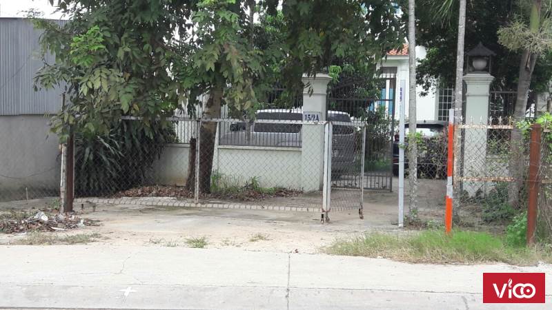 Cho thuê nhà biệt thự mặt tiền đường số 15 Dương Công Khi, Hóc Môn, HCM, giá tốt