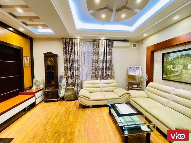 NHÀ ĐẸP TRUNG TÂM QUẬN 10 HẼM BA GÁC CÁCH MẶT TIỀN 50M DIỆN TÍCH 36M2 4 TẦNG GIÁ 5 TỶ