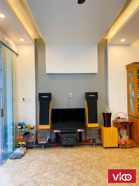 Bán nhà đường Tô Hiệu 40m2 xây đẹp 3 tầng. Giá chỉ 2,1 tỷ