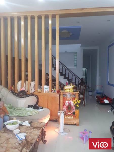 Bán nhà măt tiền đường nhựa 7m Phú Hội.