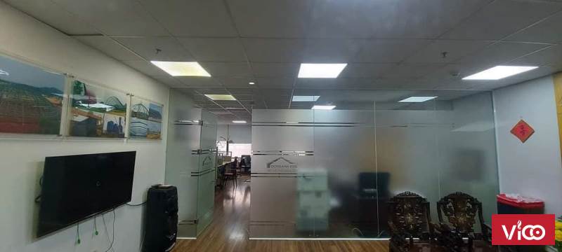 Tòa văn phòng đẳng cấp 11 tầng thang máy vị trí đẹp qui hoạch đã xong