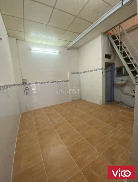 Cho thuê Phòng trọ 50m2 đường Bến Vân Đồn